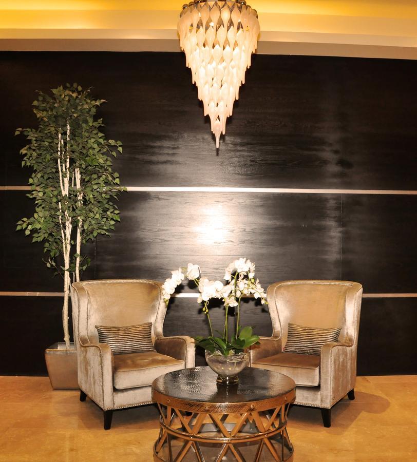 Al Manzil Hotel Manama Exterior photo